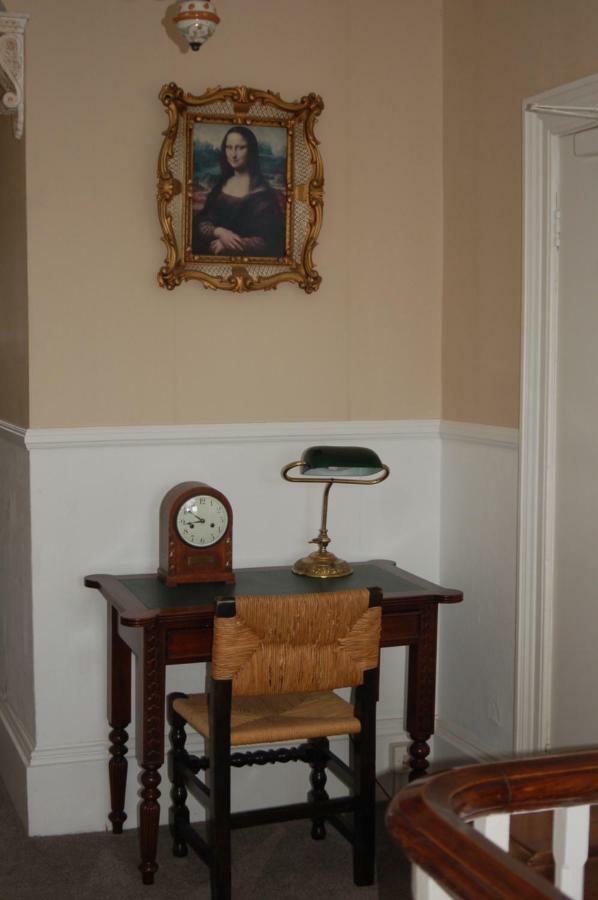 Bed and Breakfast Knights Rest Shanklin Esterno foto